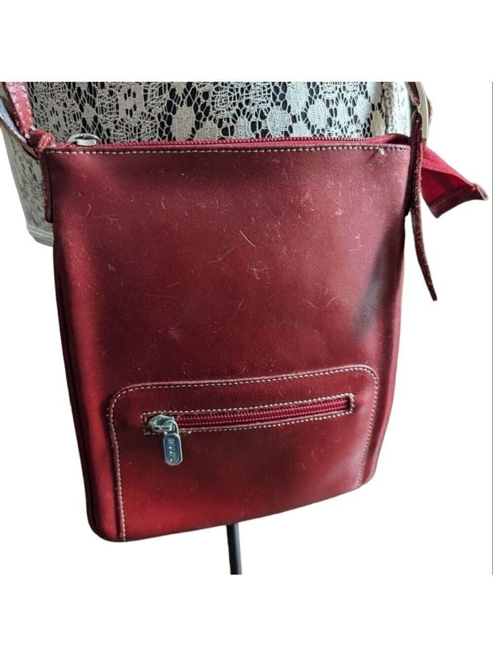 Vintage Roots Crossbody/Shoulder Bag - Picture 2 of 16